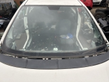 FIAT PUNTO 2010 WINDSCREEN 2010FIAT PUNTO 2010 WINDSCREEN COLLECTION ONLY      GOOD