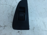TOYOTA AVENSIS 5 DOOR HATCHBACK 2006 ELECTRIC WINDOW SWITCH (REAR DRIVER SIDE) 2006TOYOTA AVENSIS 2006 ELECTRIC O/S REAR WINDOW SWITCH (REAR DRIVER SIDE)      GOOD