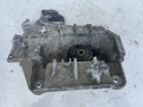 RENAULT CLIO 5 DOOR HATCHBACK 2011 1.1 GEARBOX MOUNT 2011RENAULT CLIO 2011 1.2 GEARBOX MOUNT BRACKET      GOOD