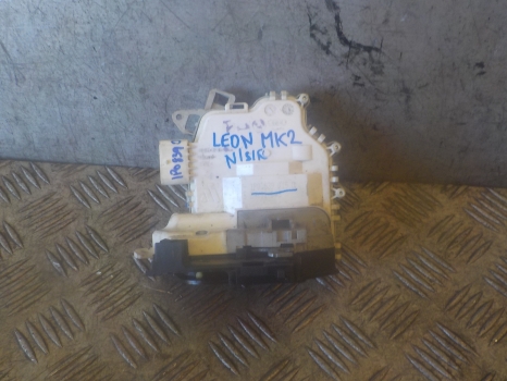 SEAT LEON FR CR TDI E5 4 DOHC HATCHBACK 5 Door 2006-2012 DOOR LOCK MECH (REAR PASSENGER SIDE) BLACK