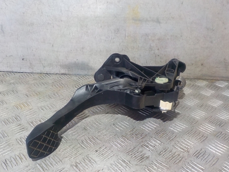 AUDI A3 8V 1.4 TFSI CZC HATCHBACK 5 Door 2014-2018 1395 CLUTCH MASTER CYLINDER