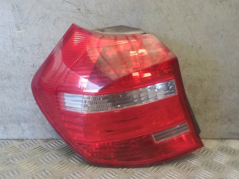 BMW E87 1 SERIES N43B20A HATCHBACK 5 Door 2007-2011 REAR/TAIL LIGHT (PASSENGER SIDE)