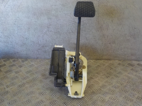 BMW F20 1 SERIES N47N N47D20C 2011-2016 BRAKE PEDAL ASSEMBLY UNIT 9144254