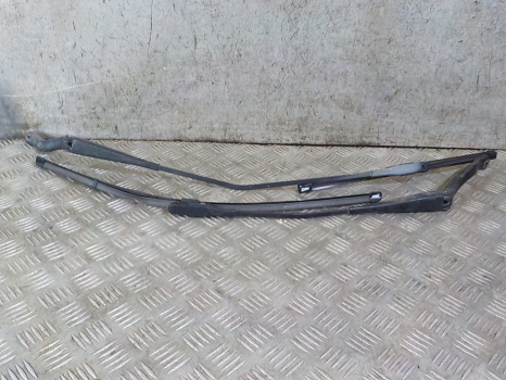 VAUXHALL CORSA D 2006-2014 PAIR OF FRONT WIPER ARMS
