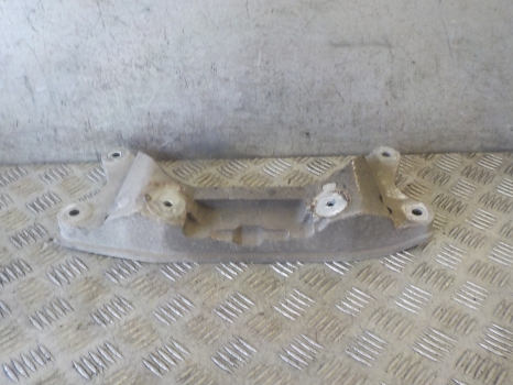 BMW F30 320I 1.6 PETROL N13B16A SALOON 4 Door 2012-2016 1598 GEARBOX MOUNT - LOWER