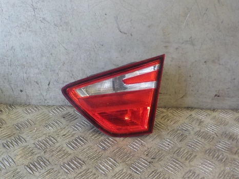 SEAT TOLEDO MK4 1.6 TDI HATCHBACK 5 Door 2012-2018 REAR/TAIL LIGHT ON TAILGATE (DRIVERS SIDE)