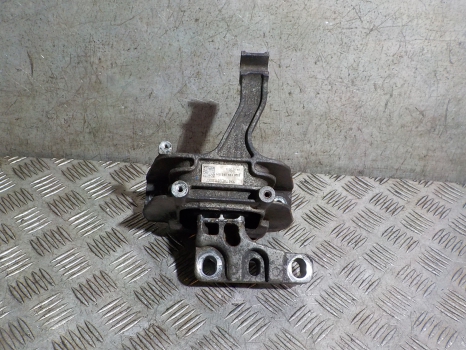 SKODA OCTAVIA S TDI CR 2013-2016 1598 ENGINE MOUNT (DRIVER SIDE)