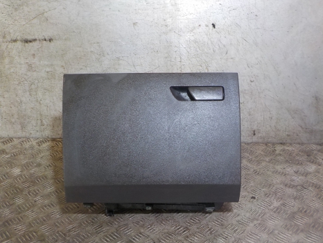 SEAT LEON TDI SE E5 4 DOHC HATCHBACK 5 Door 2013-2016 GLOVE BOX