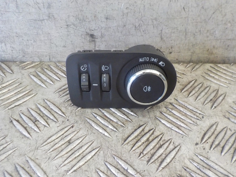 VAUXHALL ASTRA K MK7 1.6 CDTI B16DTE HATCHBACK 5 Door 2015-2020 HEADLIGHT SWITCH