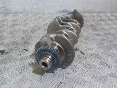 AUDI A3 8P 1.6 TDI CAYC 2009-2012 CRANKSHAFT