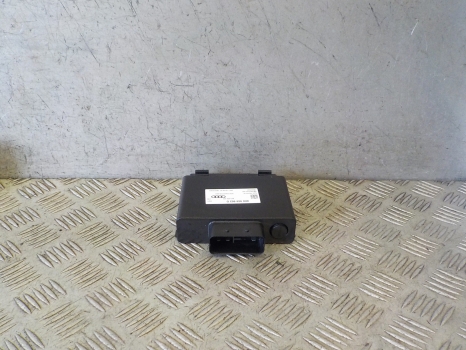 AUDI A6 C7 2.0 TDI CGL 2011-2015 VOLTAGE STABILISER CONTROL UNIT 8K0959663D