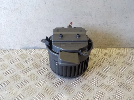 AUDI A6 TDI SE E5 4 DOHC SALOON 4 Door 2011-2018 1968 HEATER BLOWER MOTOR