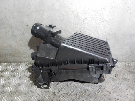 VOLKSWAGEN BEETLE 8V E3 4 SOHC 2003-2010 1596  AIR FILTER BOX