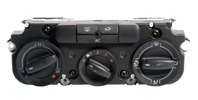 VOLKSWAGEN GOLF MK5 1.9 TDI 5 DOOR HATCHBACK 2004-2008 DIGITAL CLIMATE CONTROL PANEL