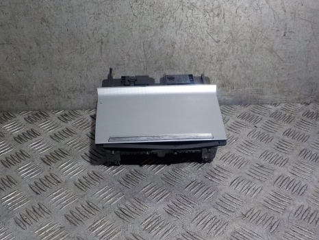 SKODA OCTAVIA SE TDI DSG E6 4 DOHC HATCHBACK 5 Door 2013-2019 ASHTRAY (FRONT)