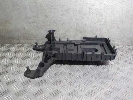 SKODA OCTAVIA SE TDI DSG E6 4 DOHC HATCHBACK 5 Door 2013-2019 BATTERY TRAY