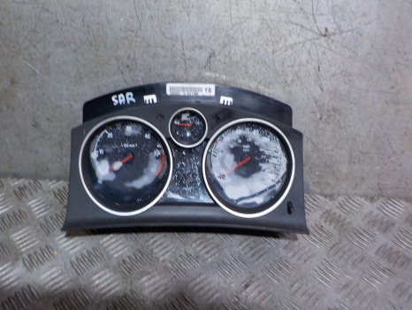 VAUXHALL ZAFIRA EXCLUSIVE CDTI ECOFLEX E5 4 DOHC MPV 5 Door 2009-2014 1686 SPEEDO CLOCKS