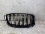 BMW F30 320D N47D20C SALOON 4 Door 2011-2016 DRIVERS GRILLE GREY 2011,2012,2013,2014,2015,2016BMW F30 3 SERIES 2012-2016 DRIVER SIDE GRILLE GLOSS BLACK OE LOOK GLOSS BLACK     Used
