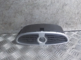 RENAULT CLIO DYNAMIQUE 16V TURBO E4 4 SOHC HATCHBACK 3 Door 2007-2014 CENTRE AIR VENTS 2007,2008,2009,2010,2011,2012,2013,2014RENAULT CLIO MK3 CENTRE AIR VENT 211293/012 2007-2014 211293/012 RENAULT TRAFIC MK3 14-20 RADIO SURROUND TRIM CENTER DASH PANEL 93452450    GOOD