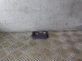 LONDON TAXIS INT TX2 2.4 DIESEL TAXI 4 Door 2001-2006 2402 BOOTLID LOCK MECH 2001,2002,2003,2004,2005,2006LONDON TAXIS INT TX2 2001-2006 BOOTLID LOCK MECH 3R23-N43102-AA 3R23-N43102-AA     GOOD