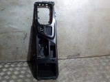 VAUXHALL INSIGNIA SRI NAV HATCHBACK 5 Door 2014-2017 CENTRE CONSOLE 2014,2015,2016,2017VAUXHALL INSIGNIA MK1 CENTRE CONSOLE CUP HOLDER GEAR SURROUND 22831963 2014-2017 22831963     GOOD