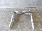 SKODA SUPERB S TDI CR E5 4 DOHC HATCHBACK 2010-2015 1598 BONNET HINGE (DRIVER SIDE) 2010,2011,2012,2013,2014,2015SKODA SUPERB MK2 3T BONNET HINGES IN WHITE 2008-2015 3T0823301B 3T0823301B 3T0823301B     GOOD