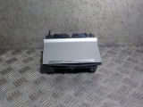 SKODA OCTAVIA SE TDI DSG E6 4 DOHC HATCHBACK 5 Door 2013-2019 ASHTRAY (FRONT) 2013,2014,2015,2016,2017,2018,2019SKODA OCTAVIA MK3 CENTRE CONSOLE ASHTRAY COMPARTMENT 5E2863077 2013-2017 5E2863077      GOOD