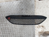 FORD FIESTA ST180 2012-2017 TOP FRONT GRILLE 2012,2013,2014,2015,2016,2017FORD FIESTA ST180 2012-2017 TOP FRONT GRILLE      Used