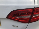 AUDI A4 B8.5 ESTATE 2012-2015 REAR/TAIL LIGHT ON TAILGATE - DRIVERS SIDE 2012,2013,2014,2015AUDI A4 B8.5 ESTATE 2012-2015 REAR LED TAIL LIGHT ON TAILGATE - DRIVERS SIDE      Used