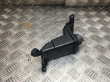 AUDI A4 B7 CABRIOLET 2005-2009 POWER STEERING BOTTLE RESOVIOR 2005,2006,2007,2008,2009AUDI A4 B7 CABRIOLET 2005-2009 POWER STEERING BOTTLE RESOVIOR 8E0422373B      Used