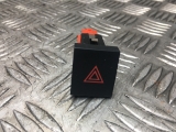 SKODA YETI 2013-2017 HAZARD SWITCH 2013,2014,2015,2016,2017SKODA YETI 2013-2017 HAZARD SWITCH 5L0953235A      Used