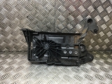 VOLKSWAGEN VW GOLF MK8 2019-2021 BATTERY TRAY 2019,2020,2021VOLKSWAGEN VW GOLF MK8 2020 ONWARDS BATTERY TRAY 5WA915331      Used