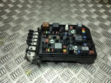 VAUXHALL ASTRA K 2015-2019 FUSE BOX (IN ENGINE BAY) 2015,2016,2017,2018,2019VAUXHALL ASTRA K 2015-2019 1.6 CDTI FUSE BOX (IN ENGINE BAY) 39019187      Used