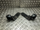 BMW 3 SERIES E93 2006-2010 RADIATOR SUPPORT BRACKETS 2006,2007,2008,2009,2010BMW 3 SERIES 2006-2010 3.0 RADIATOR SUPPORT BRACKETS 7117811 - PAIR      Used