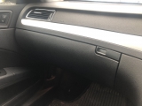 SKODA SUPERB MK2 ESTATE 2012-2015 GLOVE BOX 2012,2013,2014,2015SKODA SUPERB MK2 2009-2015 GLOVE BOX      Used