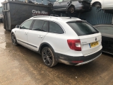 SKODA SUPERB MK2 ESTATE 2012-2015 GLOVE BOX (DRIVER SIDE) 2012,2013,2014,2015SKODA SUPERB MK2 ESTATE 2012-2015 GLOVE BOX (DRIVER SIDE)      Used