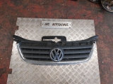 VOLKSWAGEN TOURAN 5 DOOR ESTATE 2003-2010 LOWER GRILLE - CENTRE BLACK 2003,2004,2005,2006,2007,2008,2009,2010VOLKSWAGEN VW TOURAN MK1 1T PRE FACELIFT FRONT GRILL 1T0853651 2003-2006 1T0853651     Used