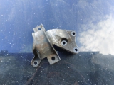 ENGINE MOUNT FIAT PUNTO 1999-2012  1999,2000,2001,2002,2003,2004,2005,2006,2007,2008,2009,2010,2011,2012FIAT PUNTO MK2 1.2 8V PETROL ENGINE MOUNT BRACKET 2000-2005      Used