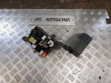 TOYOTA YARIS 1999-2005 1.3 16V FUSE BOX (IN ENGINE BAY) 1999,2000,2001,2002,2003,2004,2005TOYOTA YARIS MK1 XP10 UNDER BONNET ENGINE FUSE BOX BOARD 7154-5127       Used