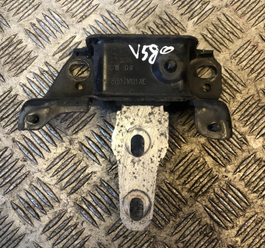 FORD FIESTA STYLE PLUS AUTO HATCHBACK 5 DOOR 2008-2012 1388 GEARBOX MOUNT 2008,2009,2010,2011,2012FORD FIESTA 1.4 PETROL AUTO  2008-09 10 11 2012 1388 GEARBOX MOUNT 8V51 7M121AE  8V51 7M121 AE     Used
