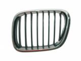 BMW E53 X5 2000-2003 LOWER GRILLE (PASSENGER SIDE)  2000,2001,2002,2003BMW E53 X5 2000-2003  GRILLE PASSENGER SIDE CHROME WITH BLACK SLATS *NEW*       BRAND NEW