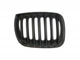BMW E83 X3 2004-2010 LOWER GRILLE (DRIVER SIDE)  2004,2005,2006,2007,2008,2009,2010BMW E83 X3 2004-2010 LOWER GRILLE (DRIVER SIDE)       BRAND NEW