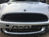 MINI R56 COOPER PRE LCI 2006-2010 BONNET GRILLE CENTRE 2006,2007,2008,2009,2010MINI R55 R56 R57 COOPER S 06-10 FRONT BUMPER BONNET MESH CENTRE UPPER GRILLE 7209903 2751290     Used