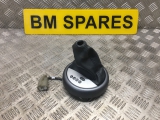 MINI ONE 2004-2007 GEARSTICK GAITOR AND SURROUND (AUTOMATIC) 2004,2005,2006,2007MINI R50 R52 ONE COOPER 01-06 AUTOMATIC CVT GEAR LEVER SELECTOR GAITOR TRIM 7052158 1171193 7040563 6922440 7052161     Used