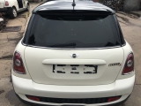 MINI R56 COOPER S LCI HATCHBACK 2010-2013 TAILGATE 850 PEPPER WHITE 2010,2011,2012,2013MINI R56 COOPER ONE S 07-13 PEPPER WHITE TAILGATE TRUNK BOOT LID + GLASS BARE 2752015     Used