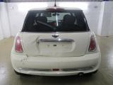 MINI R50 MINI ONE 2004-2007 TAILGATE GLASS 2004,2005,2006,2007MINI R50 ONE 1.6 REAR TAILGATE GLASS ONLY GENUINE BREAKING FITTING AVALAIBLE       Used