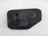 BMW E39 SALOON 1995-2004 GEAR STICK GAITER  1995,1996,1997,1998,1999,2000,2001,2002,2003,2004BMW E39 5 SERIES AUTOMATIC GEAR SURROUND SELECTOR PANEL & LEATHER GAITER       Used
