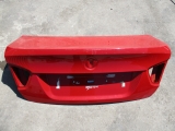 BMW E90 3 SERIES 4 DOOR SALOON 2004-2008 1.6 BOOTLID 2004,2005,2006,2007,2008BMW E90 3 SERIES PRE-FACELIFT 2005-2008 BOOT BOOTLID JAPAN RED GENUINE       Used