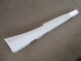 BMW F21 1 SERIES 5 DOOR HATCHBACK 2011-2017 SILL CUT (DRIVER SIDE) WHITE 2011,2012,2013,2014,2015,2016,2017BMW F21 F22 F23 1 SERIES  2010-2017 SILL COVER SIDE SKIRT DRIVER SIDE WHITE      Used