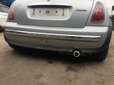 MINI R50 PRE LCI HATCHBACK 2001-2006 BUMPER (REAR) 900 PURE SILVER 2001,2002,2003,2004,2005,2006MINI R50 R52 ONE COOPER HATCH CAB 01-04 REAR BUMPER COMPLETE PURE SILVER 900 6800216     Used